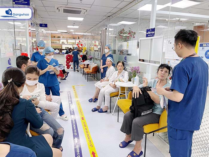 Mỗi ngày, Gangwhoo tiếp đón hàng ngàn lượt khách hàng