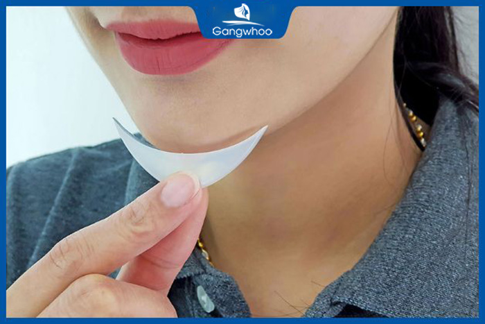 Vật liệu độn cằm tại Gangwhoo được cấu tạo từ silicon, nhập khẩu 100% từ Hàn Quốc và Mỹ.