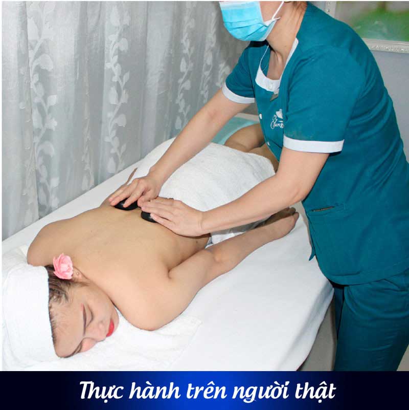 Khóa Học Spa tại Thẩm Mỹ Viện Gangnam