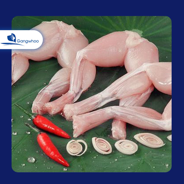 Thịt ếch rất giàu đạm, ít chất béo, giàu các khoáng chất cần thiết, tuy nhiên không nên ăn sau khi nâng mũi