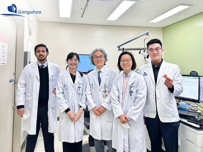 Bác sĩ tại TMV Gangwhoo tu nghiệp tại Hàn Quốc