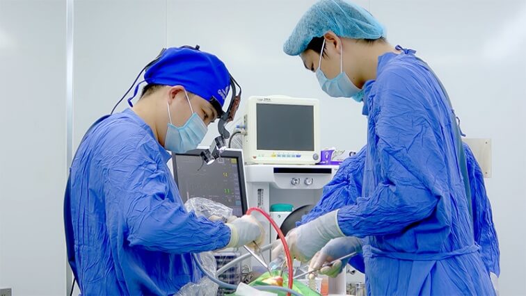 Phòng chiết tách tế bào từ mô mỡ tại TMV Gangwhoo đạt chuẩn GMP.