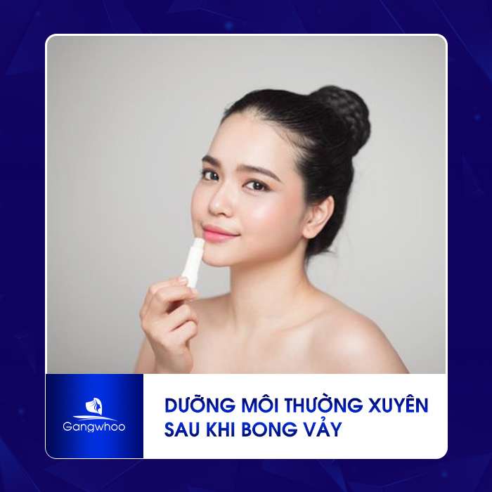 Dưỡng môi thường xuyên sau khi bong vảy